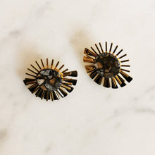 Charger l'image dans la galerie, Boucles d'oreilles AKA